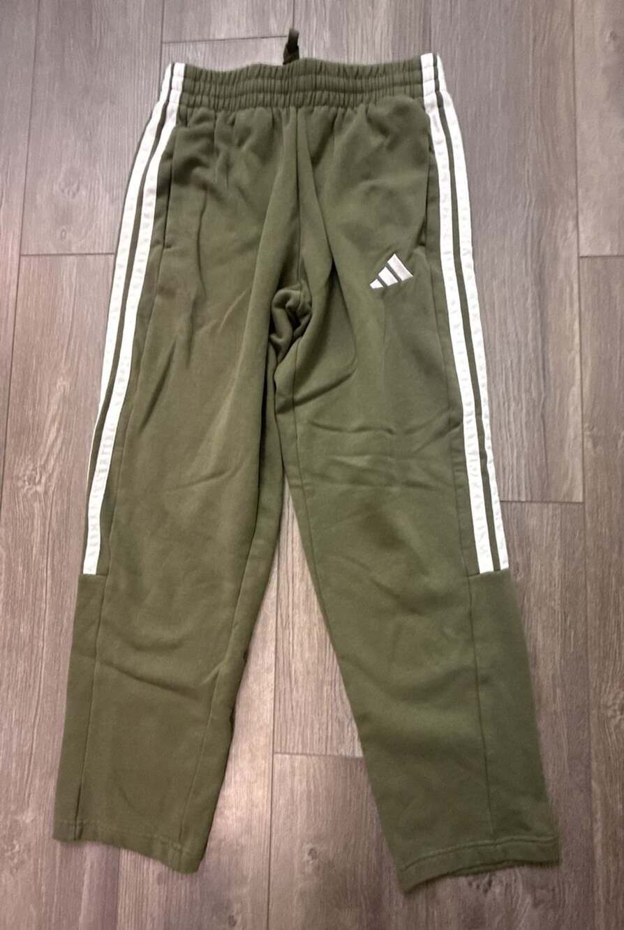 adidas Essentials 3-Stripes Open Hem Fleece Pants Men’s size M